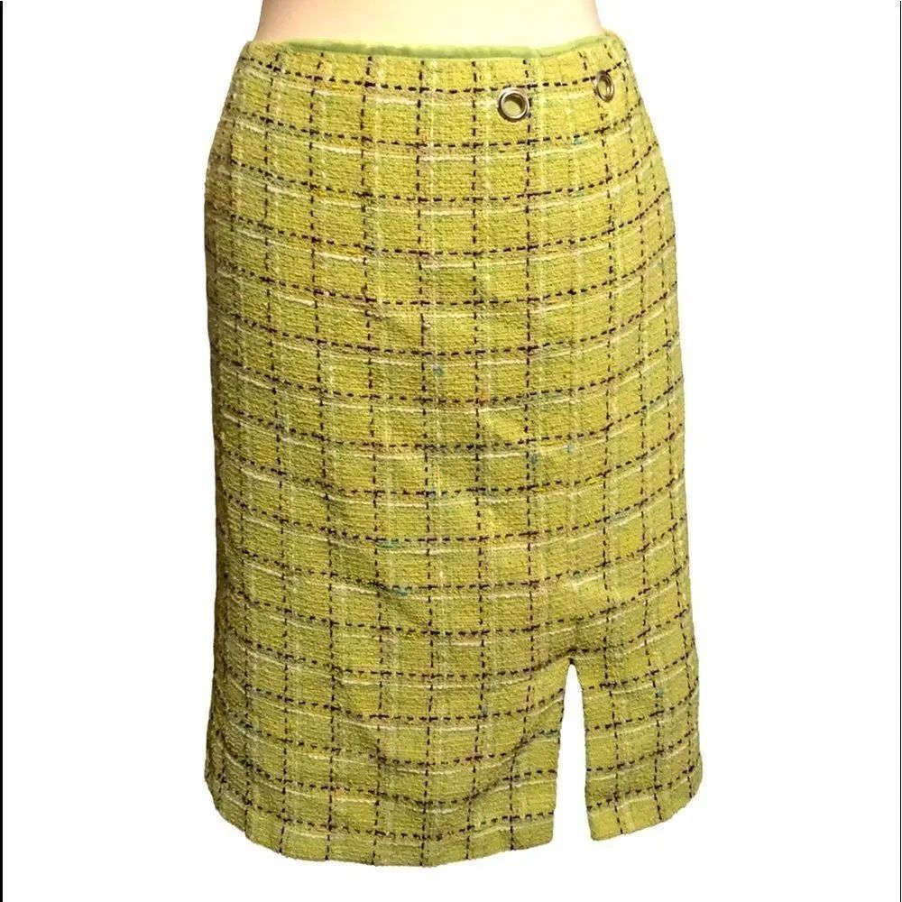 Requirements tweed basket weaved lime green skirt